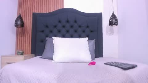 Snapshot of cataleya_marin_ chatting on 07/06/26, 08:00 cataleya_marin_ online show from 07/06/26, 08:00