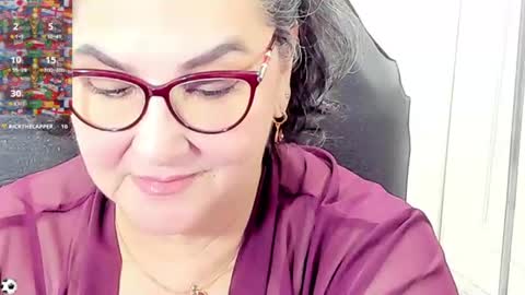 Snapshot of cataleya_mom_ chatting on 07/05/26, 02:18 cataleya online show from 07/05/26, 02:18