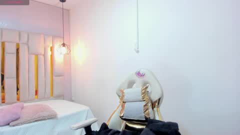 Cataleya online show from 10/10/25, 09:52