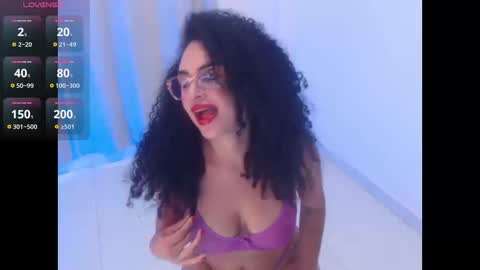 cataleyamiller1 online show from 09/20/25, 09:27