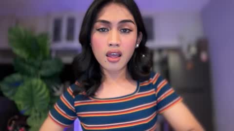 Snapshot of catalina2605 chatting on 10/04/25, 08:07 catalina2605 online show from 10/04/25, 08:07