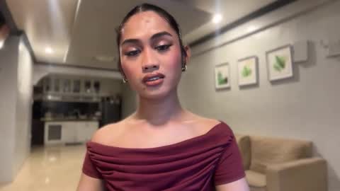 Snapshot of catalina2605 chatting on 10/17/25, 07:05 catalina2605 online show from 10/17/25, 07:05