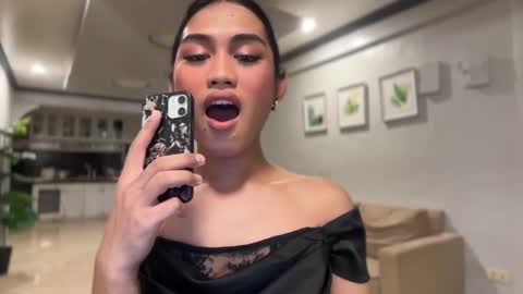 Snapshot of catalina2605 chatting on 10/22/25, 07:57 catalina2605 online show from 10/22/25, 07:57