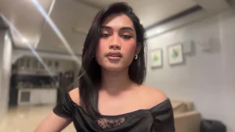 Snapshot of catalina2605 chatting on 10/26/25, 05:08 catalina2605 online show from 10/26/25, 05:08