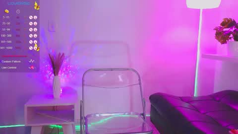 Snapshot of catalina__lovers chatting on 11/06/25, 07:26 Catalina lovers online show from 11/06/25, 07:26