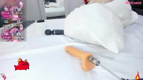 Snapshot of catalina_jonex chatting on 10/04/25, 11:25 catalina_jonex online show from 10/04/25, 11:25