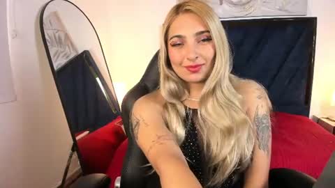 Snapshot of catalina_osorio chatting on 07/06/26, 11:51 catalina_osorio online show from 07/06/26, 11:51