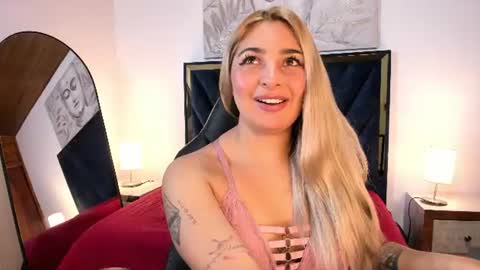 Snapshot of catalina_osorio chatting on 07/13/26, 11:57 catalina_osorio online show from 07/13/26, 11:57