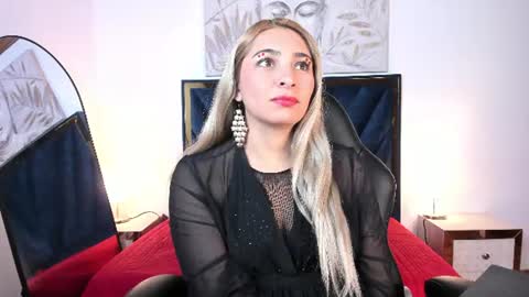 Snapshot of catalina_osorio chatting on 07/15/26, 11:48 catalina_osorio online show from 07/15/26, 11:48