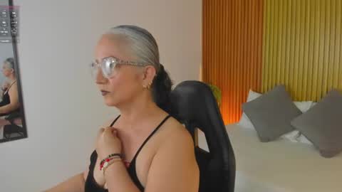 Snapshot of catalina_villan chatting on 07/15/26, 06:57 C A T A L I N A online show from 07/15/26, 06:57