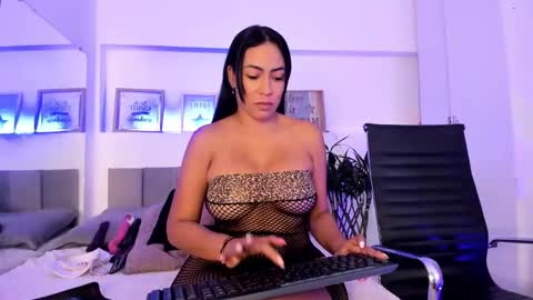 Catalina online show from 01/20/25, 06:10