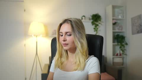 catecrago  online show from 11/06/25, 08:59