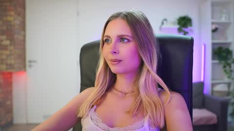 catecrago  online show from 02/04/26, 02:01