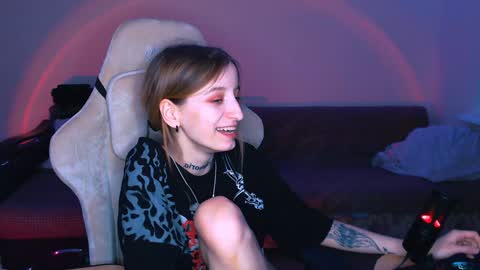 Snapshot of cath_dysphoria_ chatting on 02/07/25, 11:34 CATH online show from 02/07/25, 11:34