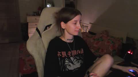 Snapshot of cath_dysphoria_ chatting on 09/11/25, 08:20 CATH online show from 09/11/25, 08:20