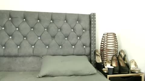 cathalina online show from 09/28/25, 01:49