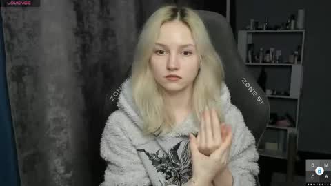 Sam online show from 04/23/26, 07:16