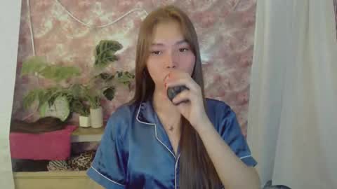 catherine_365 online show from 06/11/26, 02:22