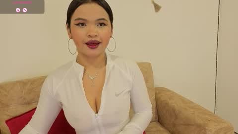 Catherin online show from 10/21/25, 10:05