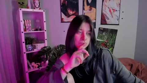 Catherine online show from 04/24/26, 08:22