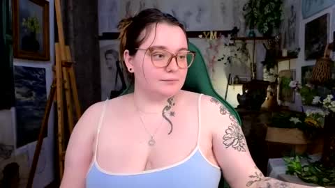 Snapshot of catherineclaire chatting on 05/05/26, 04:48 catherineclaire online show from 05/05/26, 04:48
