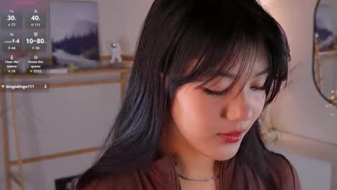 Snapshot of catheryneells chatting on 11/20/25, 04:07 Lee online show from 11/20/25, 04:07