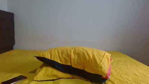 cathot1998 online show from 04/13/26, 02:00