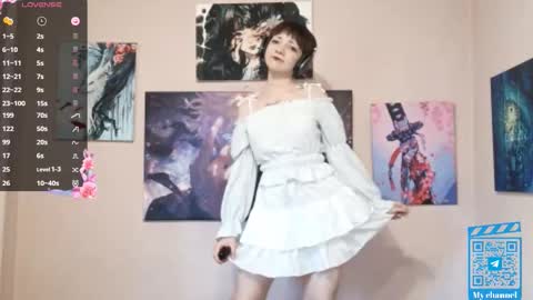 Sophie online show from 09/16/25, 01:12