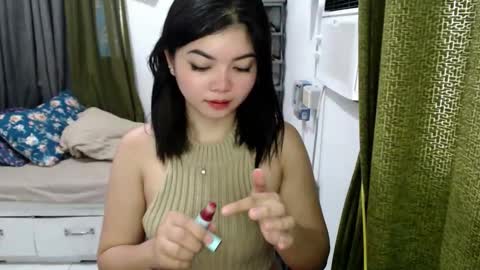 Snapshot of cathy_lyn chatting on 06/02/26, 11:29 cathy_lyn online show from 06/02/26, 11:29
