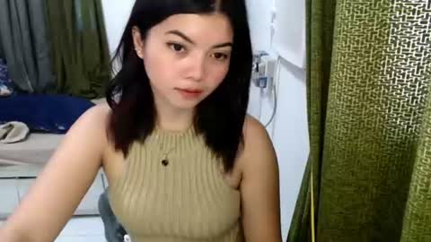 Snapshot of cathy_lyn chatting on 06/22/26, 01:29 cathy_lyn online show from 06/22/26, 01:29
