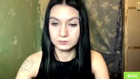 Lola online show from 12/14/25, 09:19