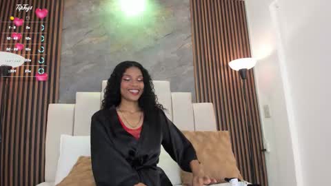 catiusca_reyes_03 online show from 01/17/26, 01:05