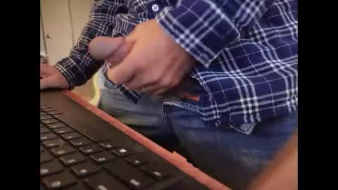 catmandoo21001 online show from 01/31/25, 07:18