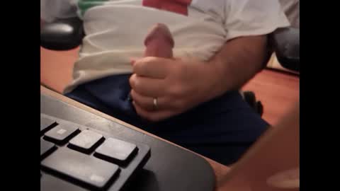 catmandoo21001 online show from 09/12/25, 02:55