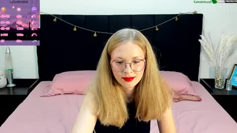 Snapshot of catmintlush chatting on 06/18/26, 12:00 CatmintLush online show from 06/18/26, 12:00