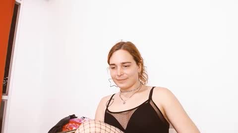 Catalina Restrepo online show from 10/03/25, 12:18