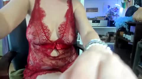 some call me djcatnips some call me CC but i love it when you call me miss catnips  online show from 02/06/25, 09:28