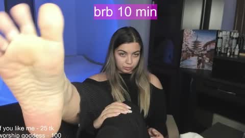 Snapshot of catrinaeuphorina chatting on 12/28/24, 09:30 Catrina or just Cat online show from 12/28/24, 09:30