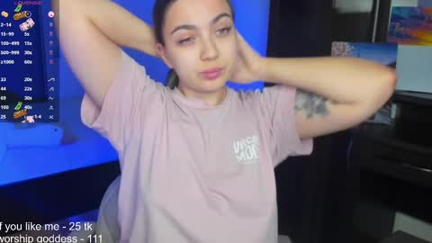 Snapshot of catrinaeuphorina chatting on 01/16/25, 06:27 Catrina or just Cat online show from 01/16/25, 06:27