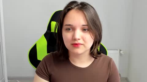 Catrine online show from 03/27/26, 10:26