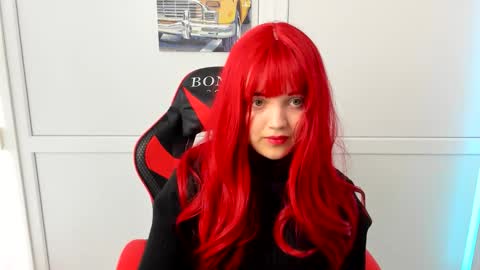 Catrine online show from 04/11/26, 07:56