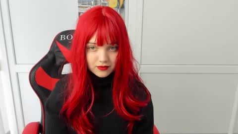 Catrine online show from 04/12/26, 06:51