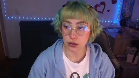 Snapshot of catsito chatting on 07/19/26, 11:52 im MIA -Independent Model MY OF is catsito3 online show from 07/19/26, 11:52