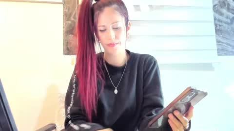 CATT EVANS online show from 01/04/25, 11:27