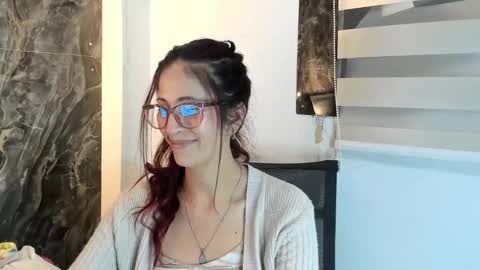 CATT EVANS online show from 01/07/25, 01:17