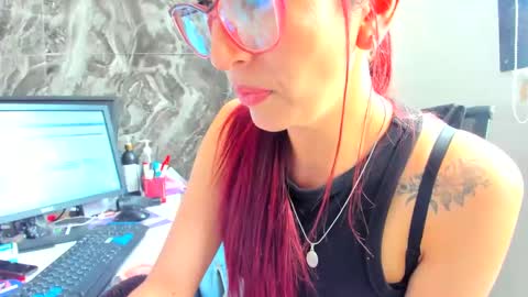 CATT EVANS online show from 02/09/25, 10:00