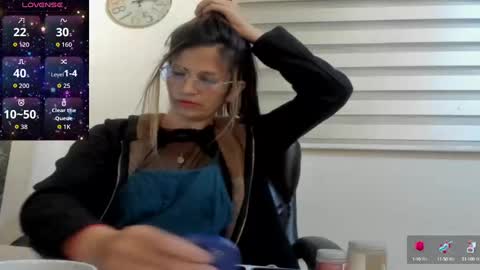 CATT EVANS online show from 09/17/25, 02:57