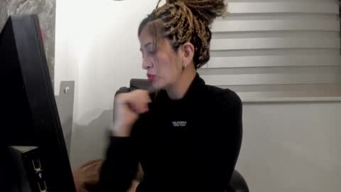 CATT EVANS online show from 10/09/25, 12:08