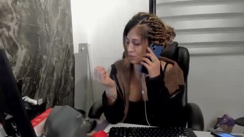 CATT EVANS online show from 10/14/25, 11:49