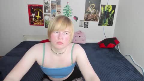 cattie_w_ online show from 02/10/26, 01:21